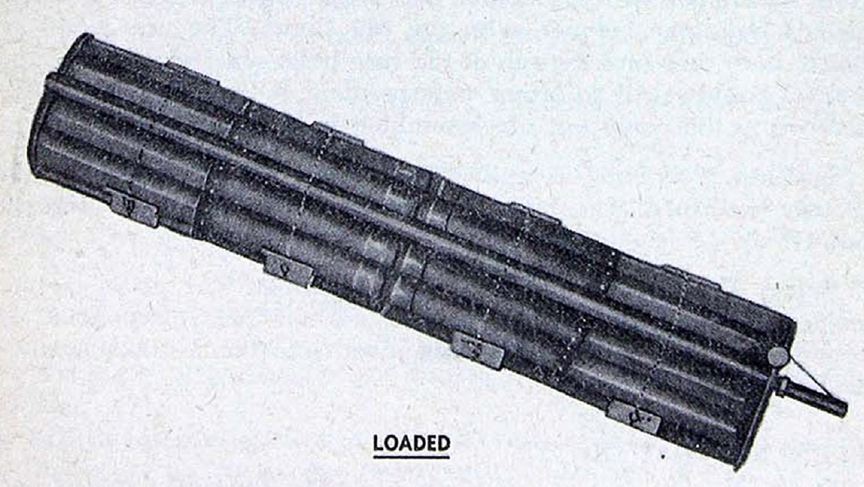 1572-689